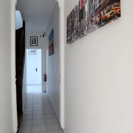 Saturne Apartment Saint-Quentin  Exterior photo